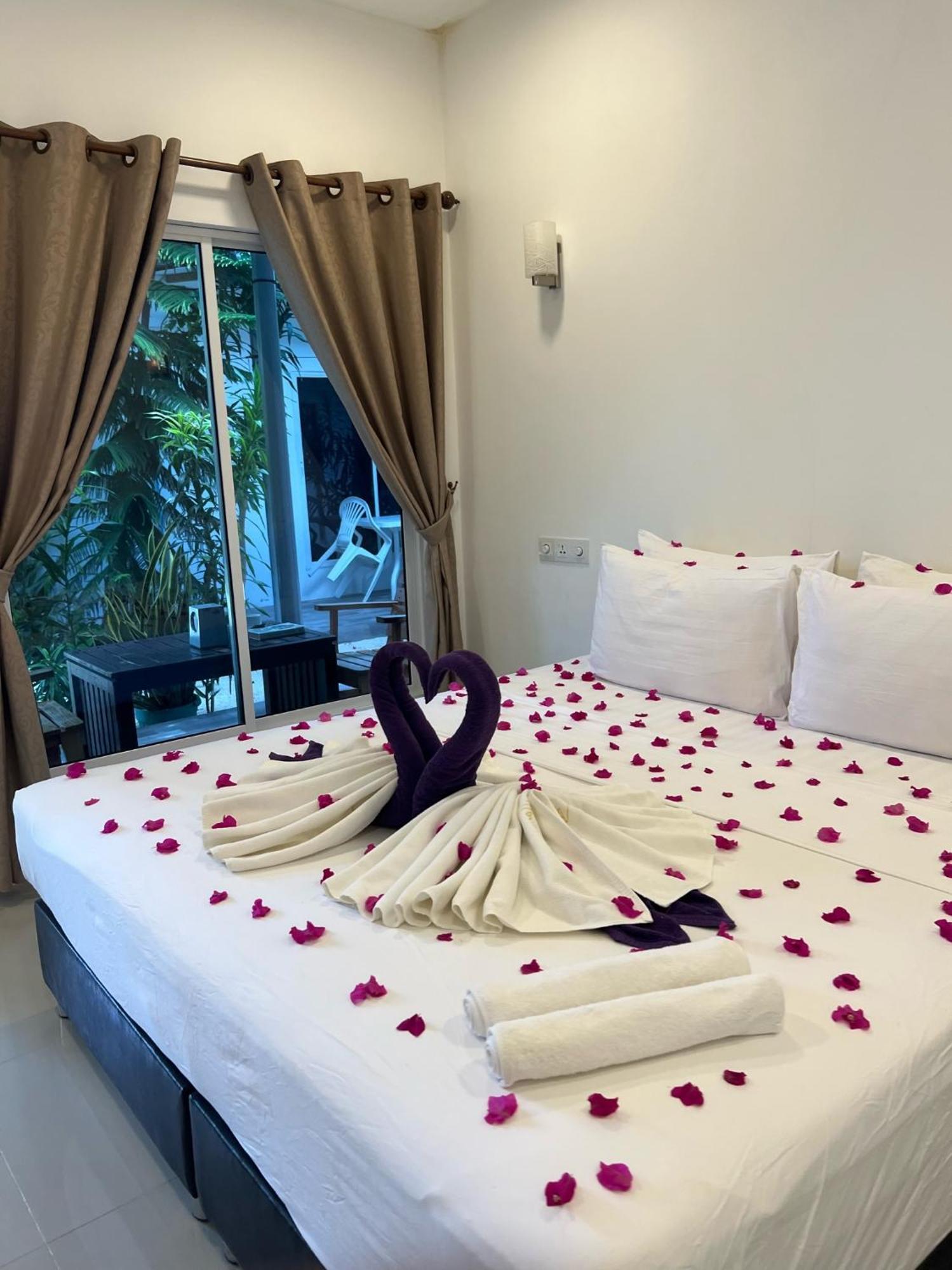 Lagoon Villa Maldives Thoddoo Esterno foto